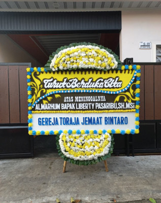 Papan Bunga Duka di Bayongbong